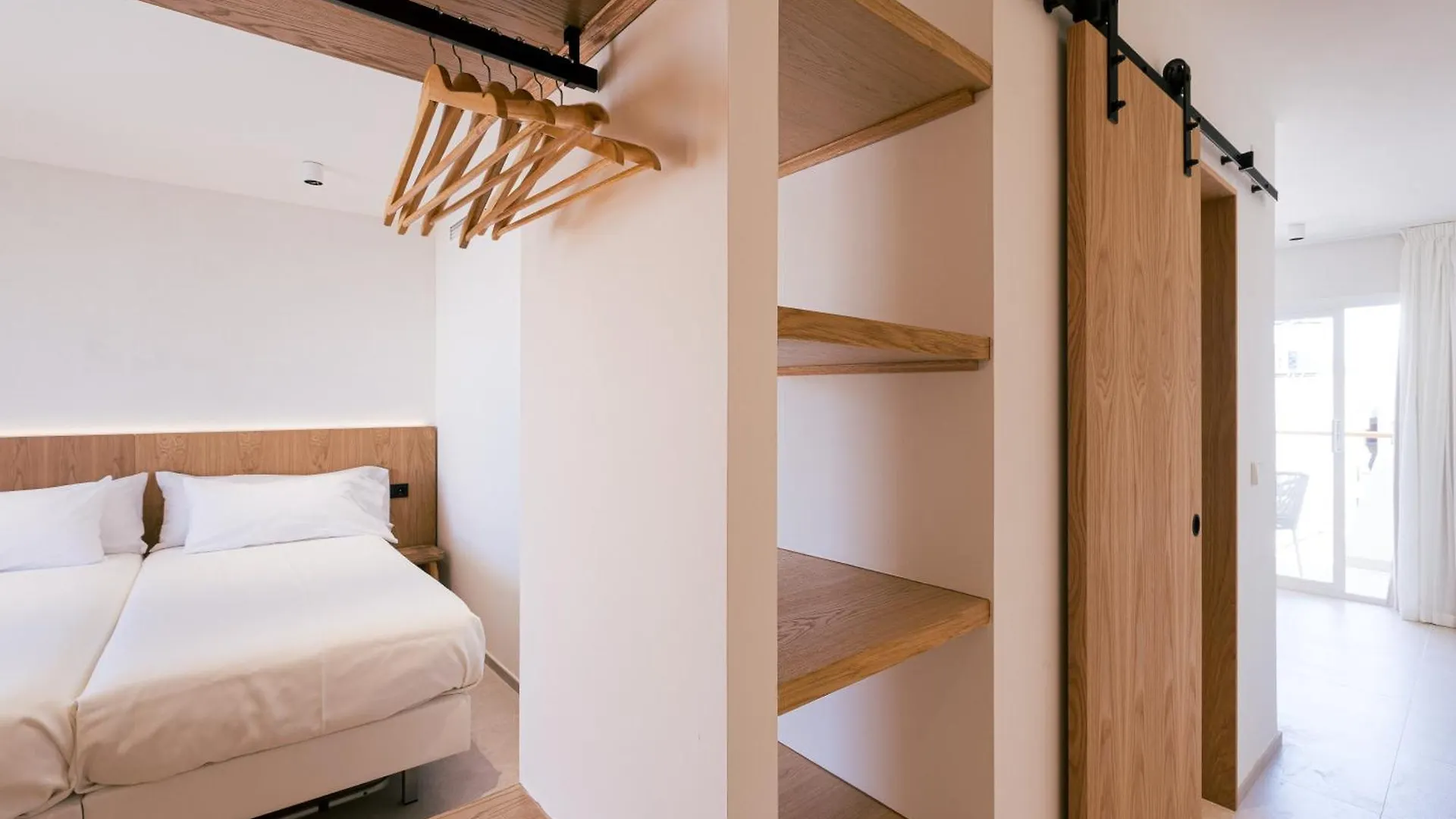 Malacosta A - Mc Apartments Ibiza  イビサ・タウン