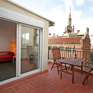 sant-pau-apartments.topbarcelonahotels.com/